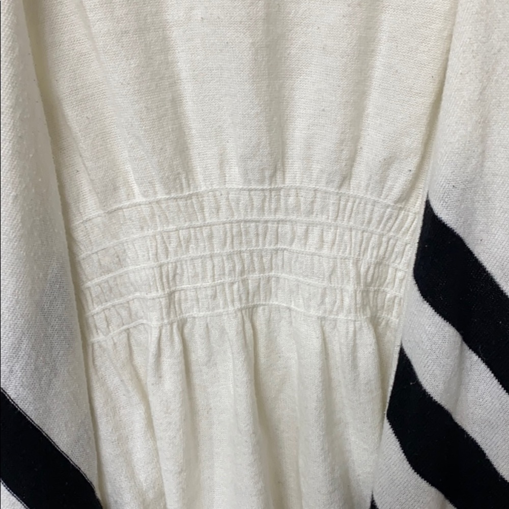 Sweater - Picture 3 of 5